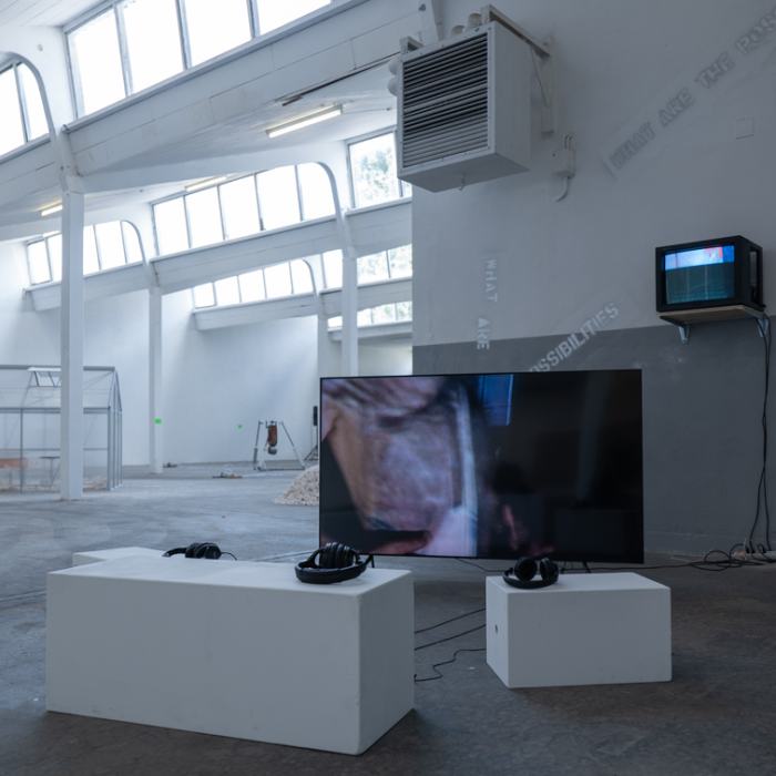 Gleni Çaçi, How to Disappear With Bella Figura, 2022, travail de Master
Photo: Laura Morier-Genoud / EDHEA