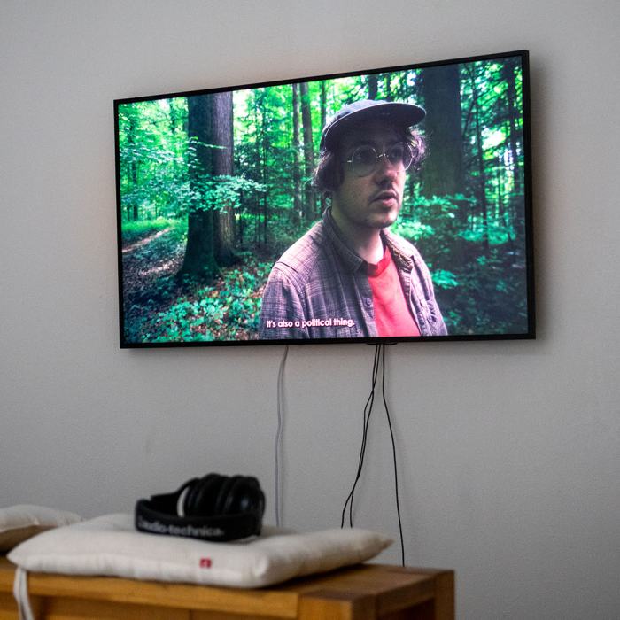 Abdelrahman Hassan, Scène 03 : Avery F. Gordon, Jacques Derrida et Mark Fisher se défoncent dans les Alpes, travail de Master
Photo: Maurice Eggel  / EDHEA
