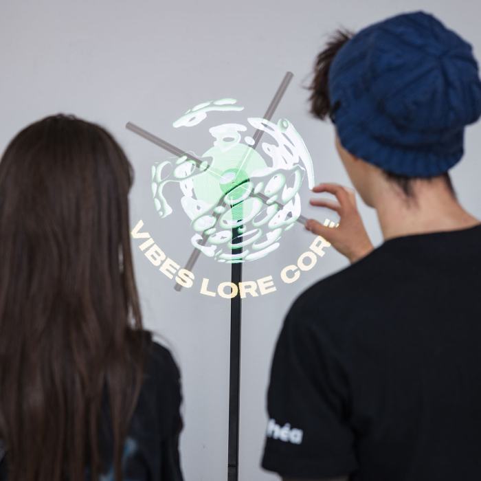 Teaser holographique — identité animée réalisée par les élèves graphistes
© Olivier Lovey / EDHEA